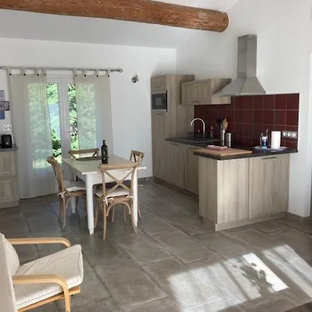 Petite Maison De Charme En Luberon 度假居